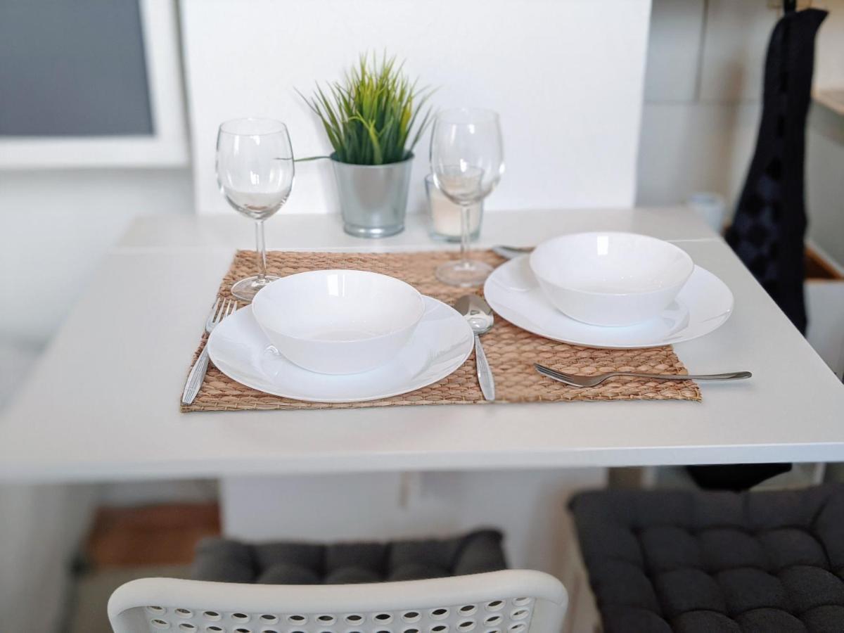 Lenastay L Tiny Apartment - Innenstadt Kaiserslautern Luaran gambar